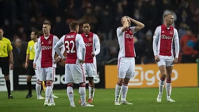 费莱尼去留 费莱尼去留