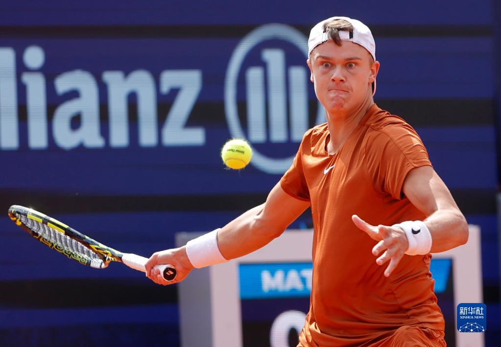 网前得分占 网前得分占