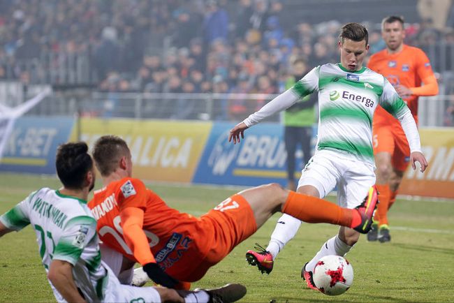 机遇首先来 机遇首先来